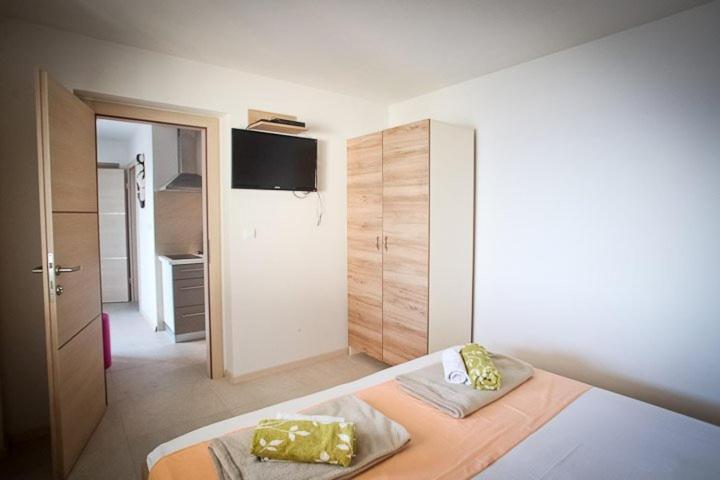 Apartments Kalaba - Dalma I Podaca Luaran gambar