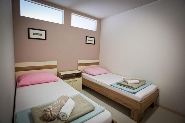 Apartments Kalaba - Dalma I Podaca Luaran gambar